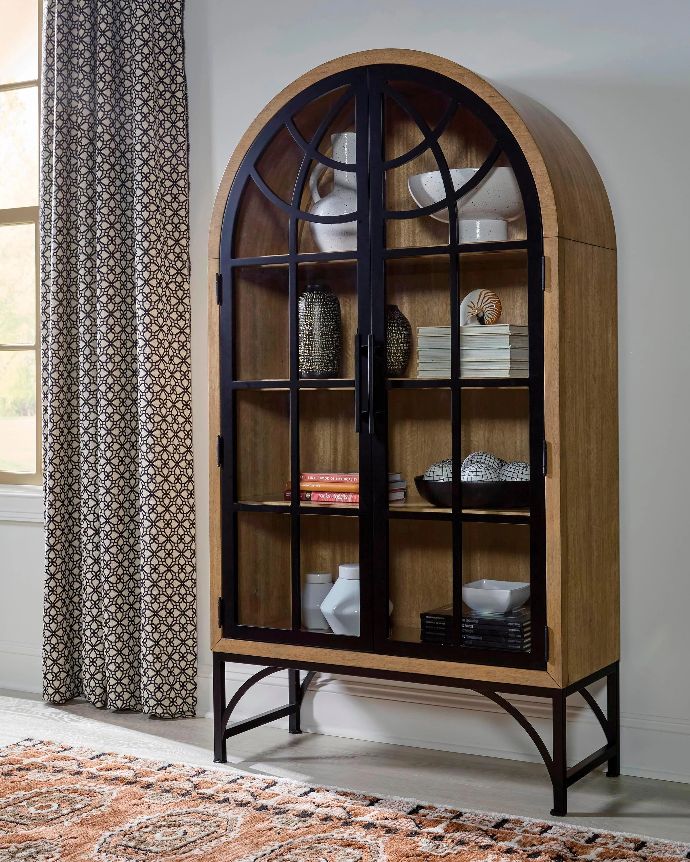 Gwenwich Accent Cabinet - Image 2